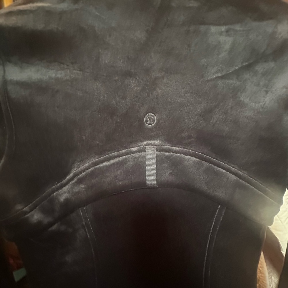 Lululemon Women’s Define Velvet Jacket Brand New w/o Tag - Picture 6 of 14